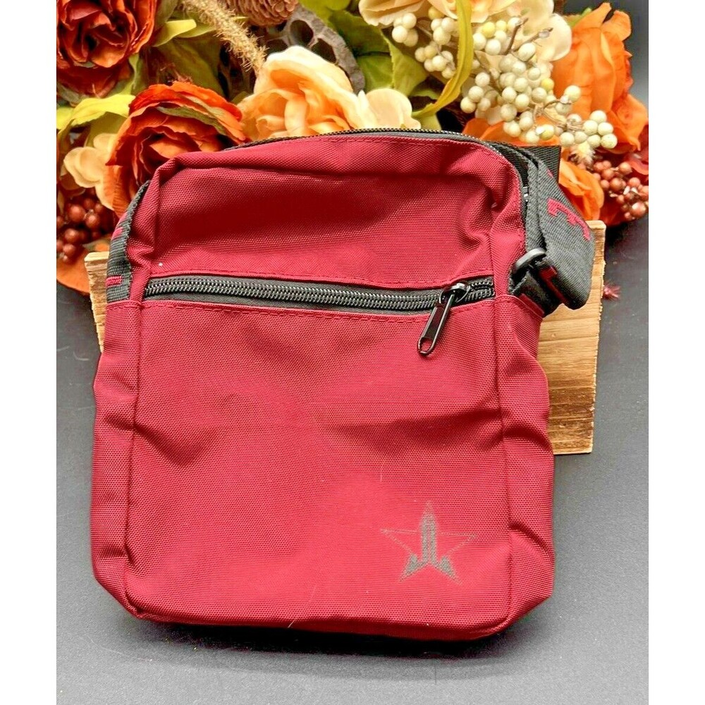 Jeffree Star Exclusive Valentine's Crossbody Bag – New, Maroon